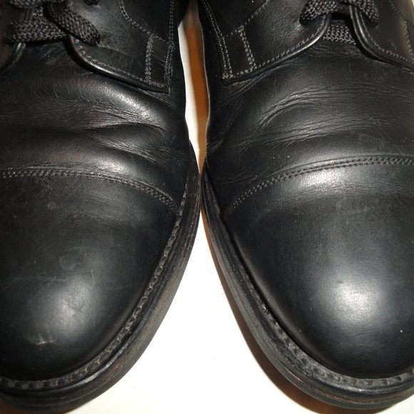 Tricker's Vintage Black Leather Oxford - Picture 2 of 7